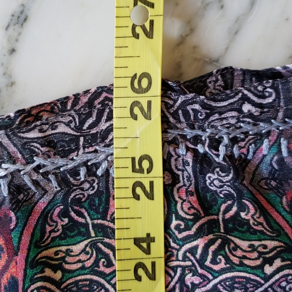 Sevya silky tunic xxl to 1x - Picture 13 of 16